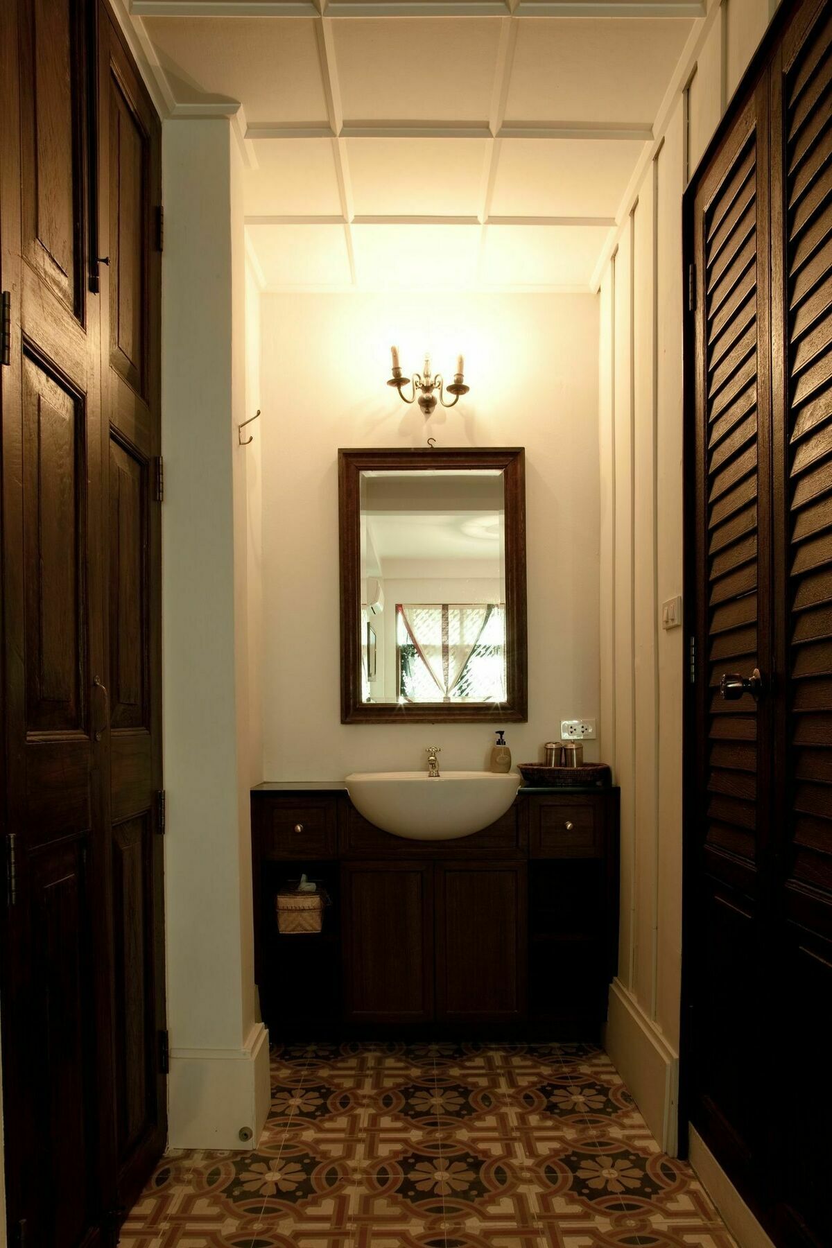 The Asadang Bed And Breakfast Bangkok Exterior photo